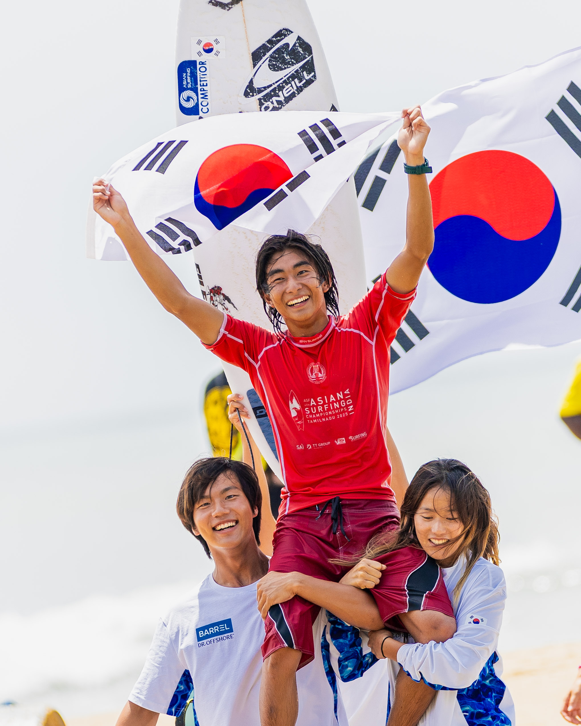 카노아 희재, 아시안 서핑 챔피언십 남자 오픈·U18 석권…韓 서핑 역사 새로 썼다