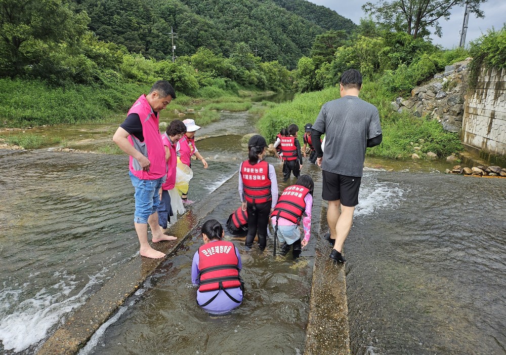 오산시 신장1동, 아동 대상 ‘애들아 놀러가자-자연아 놀자’ 농촌체험 프로그램 성료