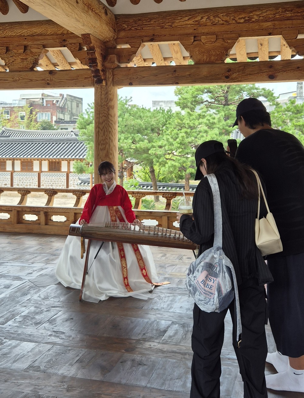 대만 관광객 150명, 전주 출신 이다혜 치어리더와 함께하는 전주 여행
