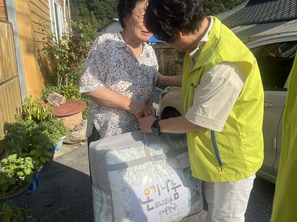 병영면, 폭염취약계층 16가구에 여름침구 지원 나서