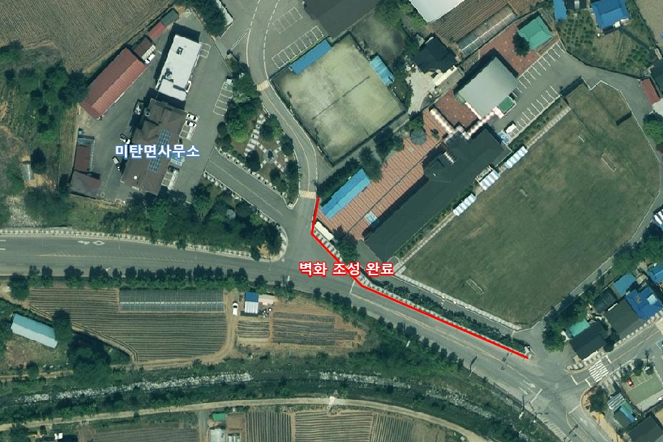 노후화한 미탄중학교 방음벽, 지역 명소로 재탄생