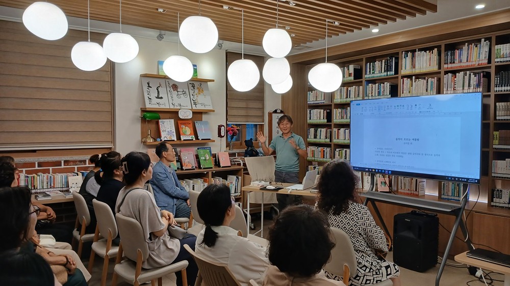 양성작은도서관, “음악이 흐르는 여름밤–뮤지컬편” 성황리 개최
