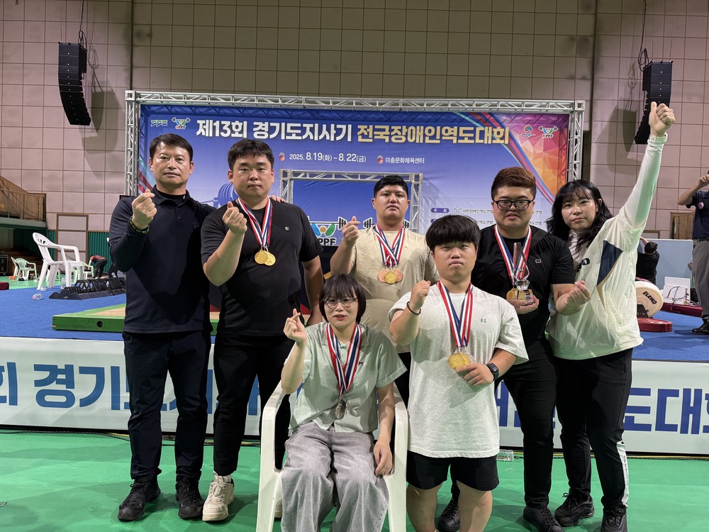동구청 돌고래역도단, 한국신기록에 메달 15개 쾌거