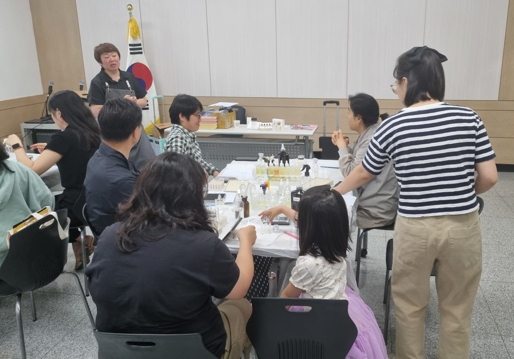 경남도 대표 생태관광지 ‘거창창포원’, 가을 정원 체험 프로그램 운영