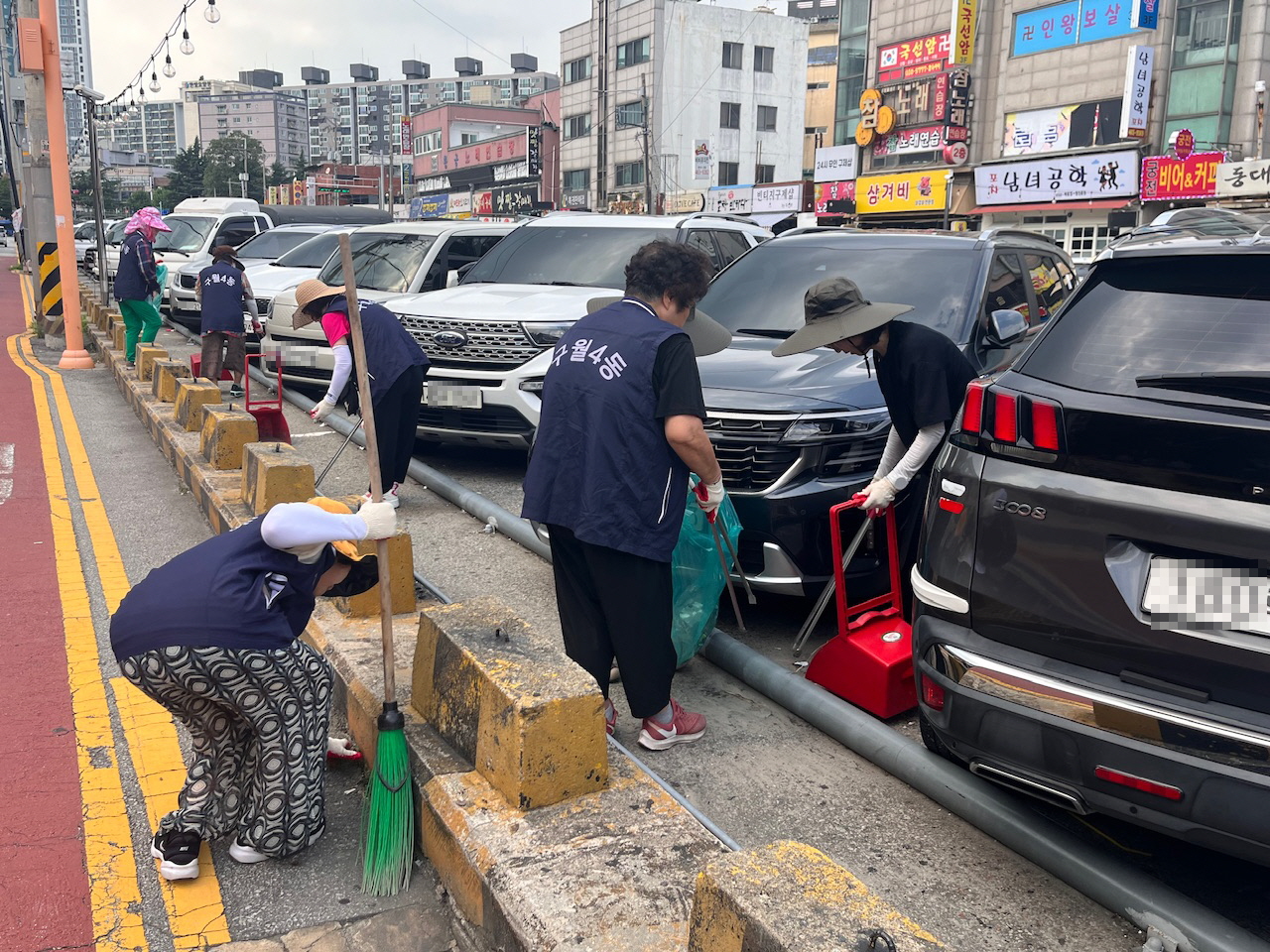구월4동, 복개천 공영주차장 일원 합동 환경정비 실시