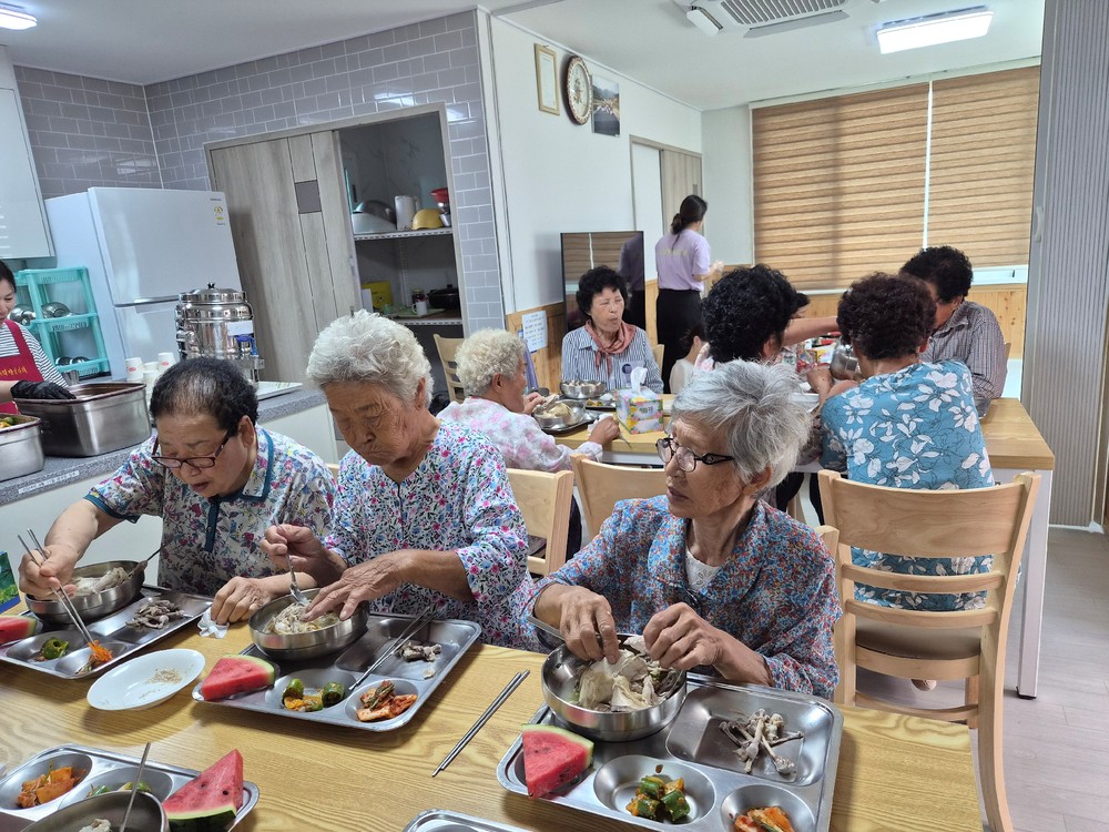 광양시 옥룡면, ‘영양·재미듬뿍 모두愛밥차 지원행사’ 개최