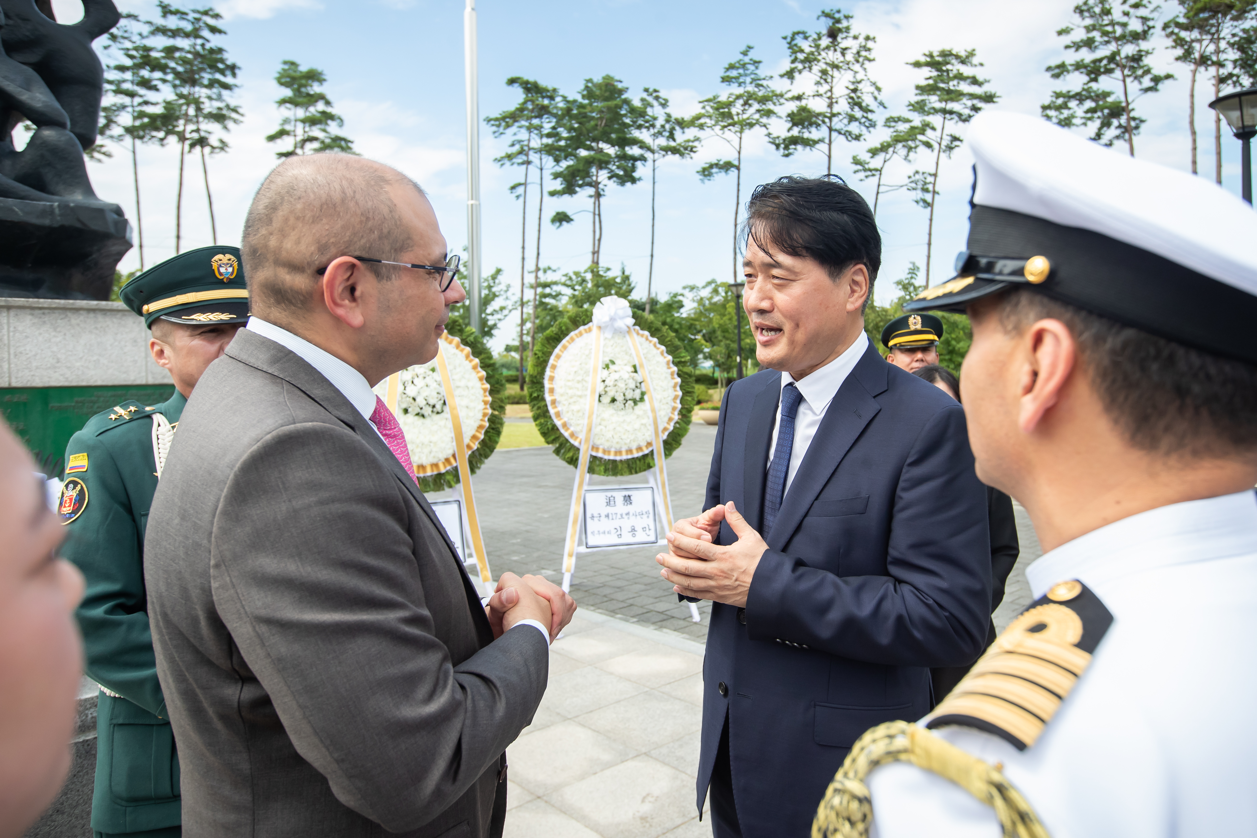 인천 서구, 콜롬비아군 참전 74주년···경명공원 기념비서 추모행사