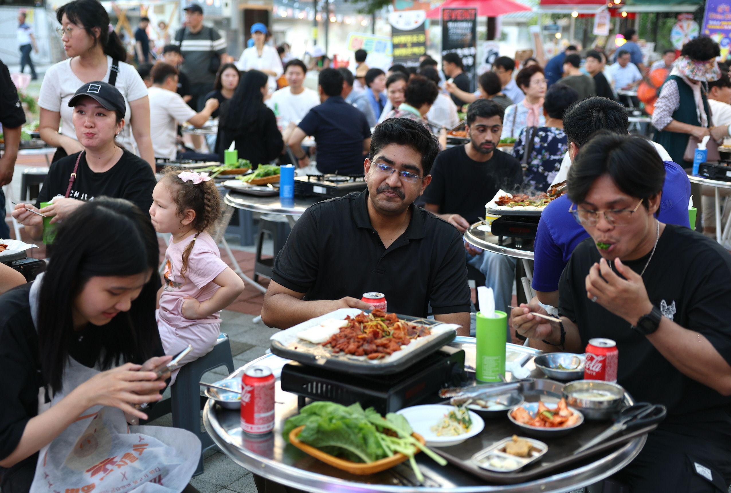 강진 병영시장, ‘불금불파’ 재개장…11월까지 매주 금·토 열려