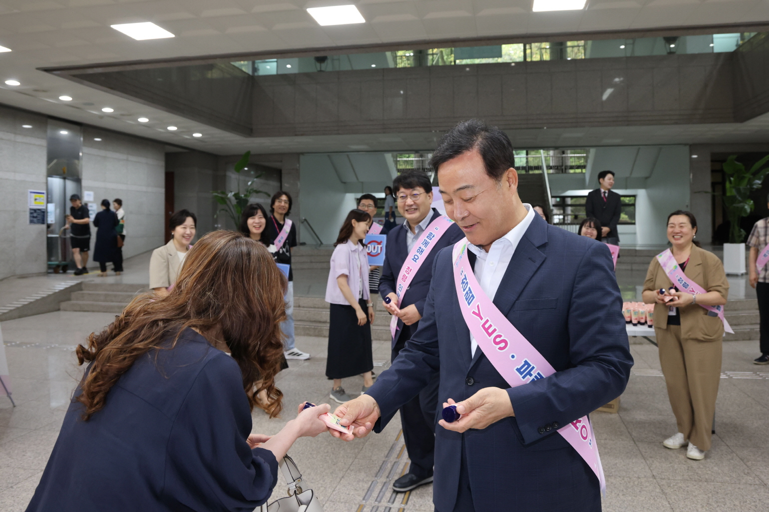 의왕시, 출근길 청렴 캠페인 ‘오늘도 청렴’다짐