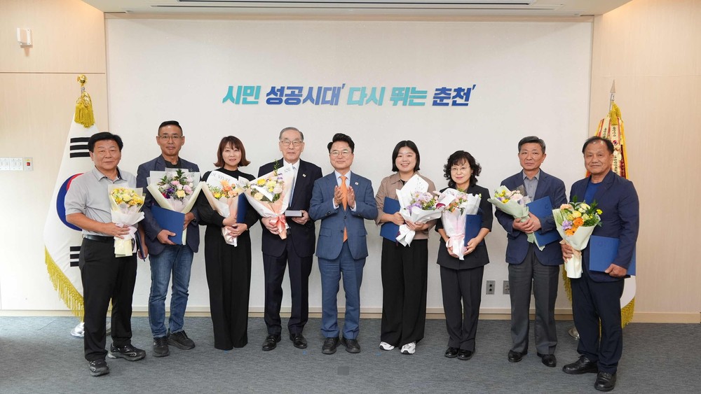 춘천시, 광복절 태극기 달기 우수아파트·유공자 포상