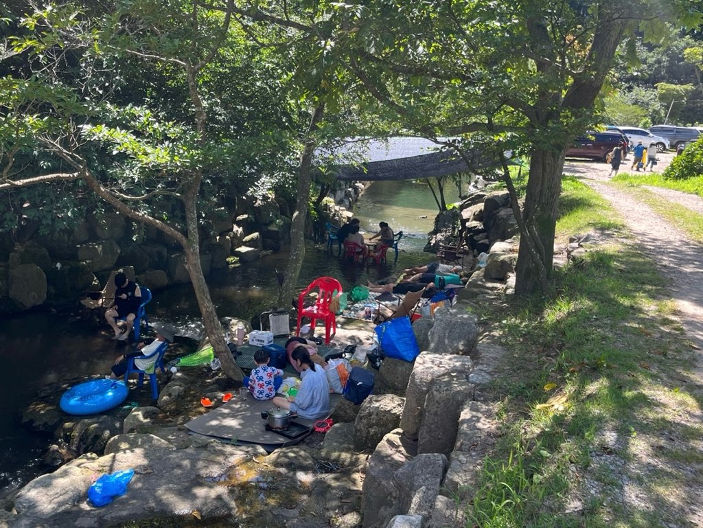올여름 시원하게 적셨다! 우산공원·안골계곡 인기