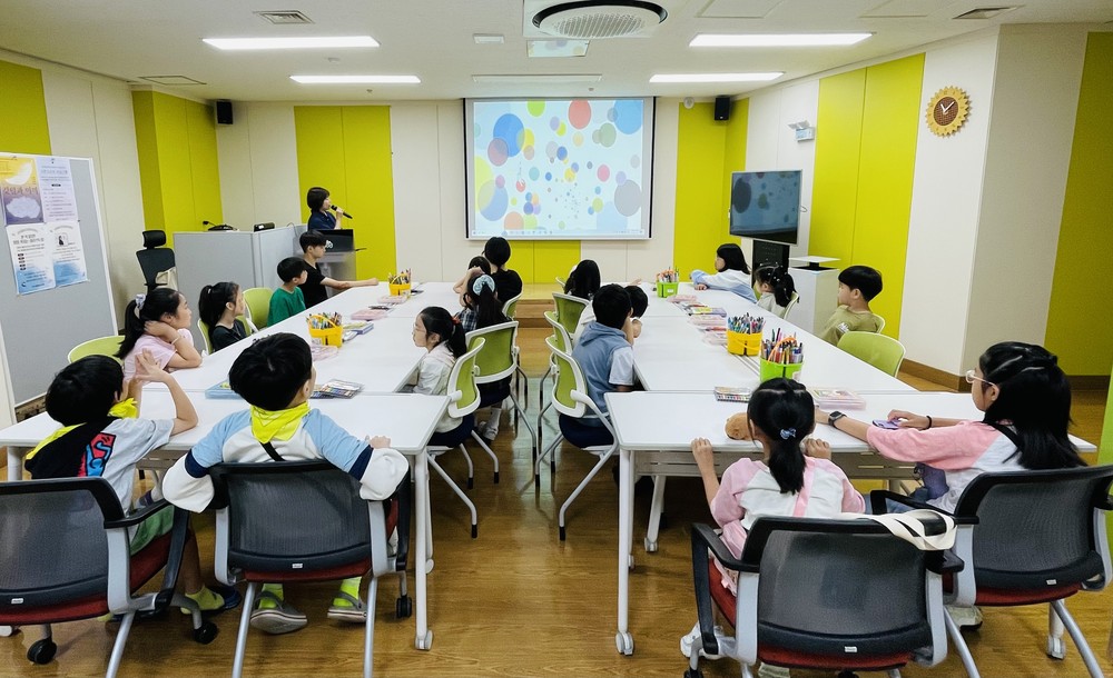 이명애 작가와 특별한 환경수업, 어린이들의 마음 속에 ‘초록 꿈’ 심다!