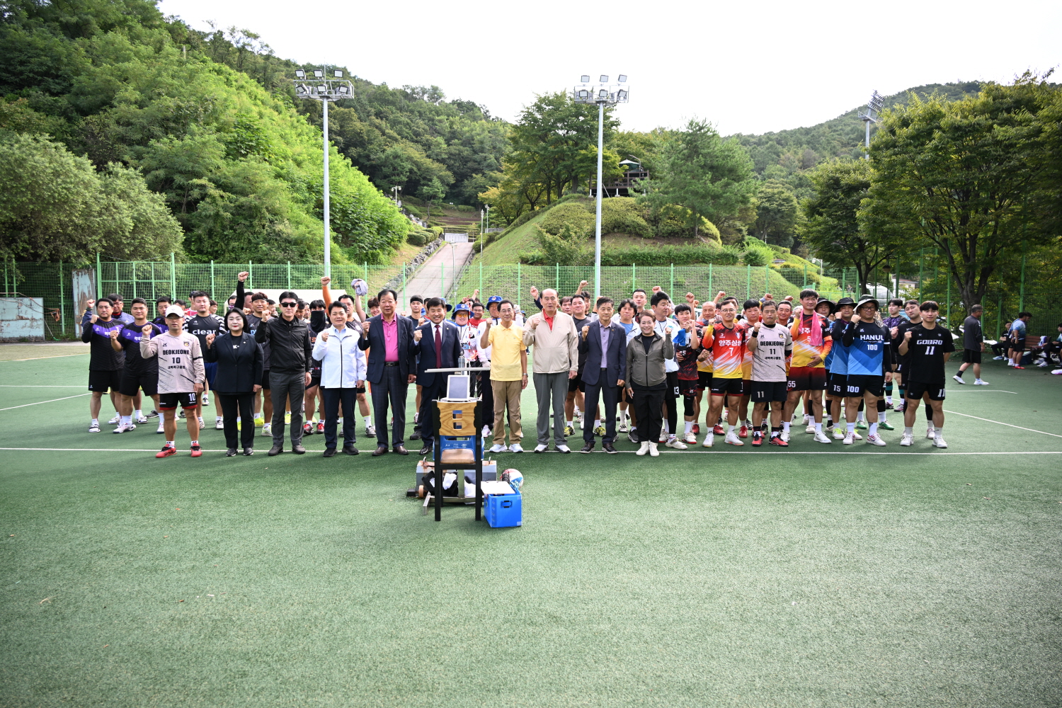 제17회 동두천시 족구협회장배 족구 대회 열려