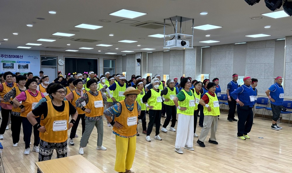 유성구, 돌봄서비스 어르신 위한 ‘미니 운동회’
