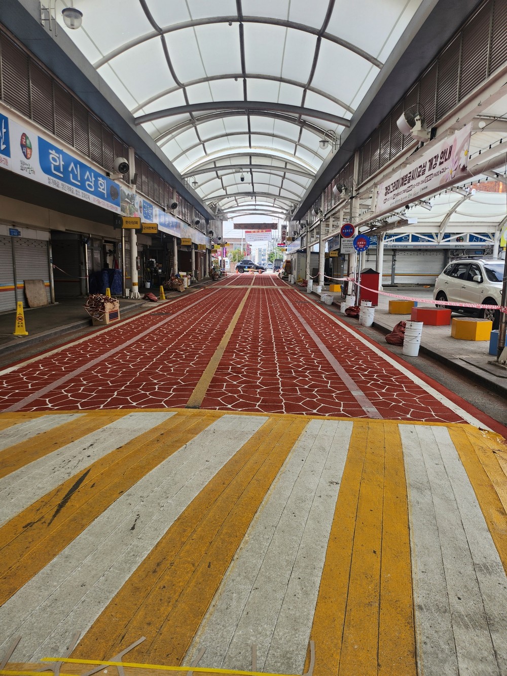 군위전통시장, 바닥 도색으로 색을 입히다