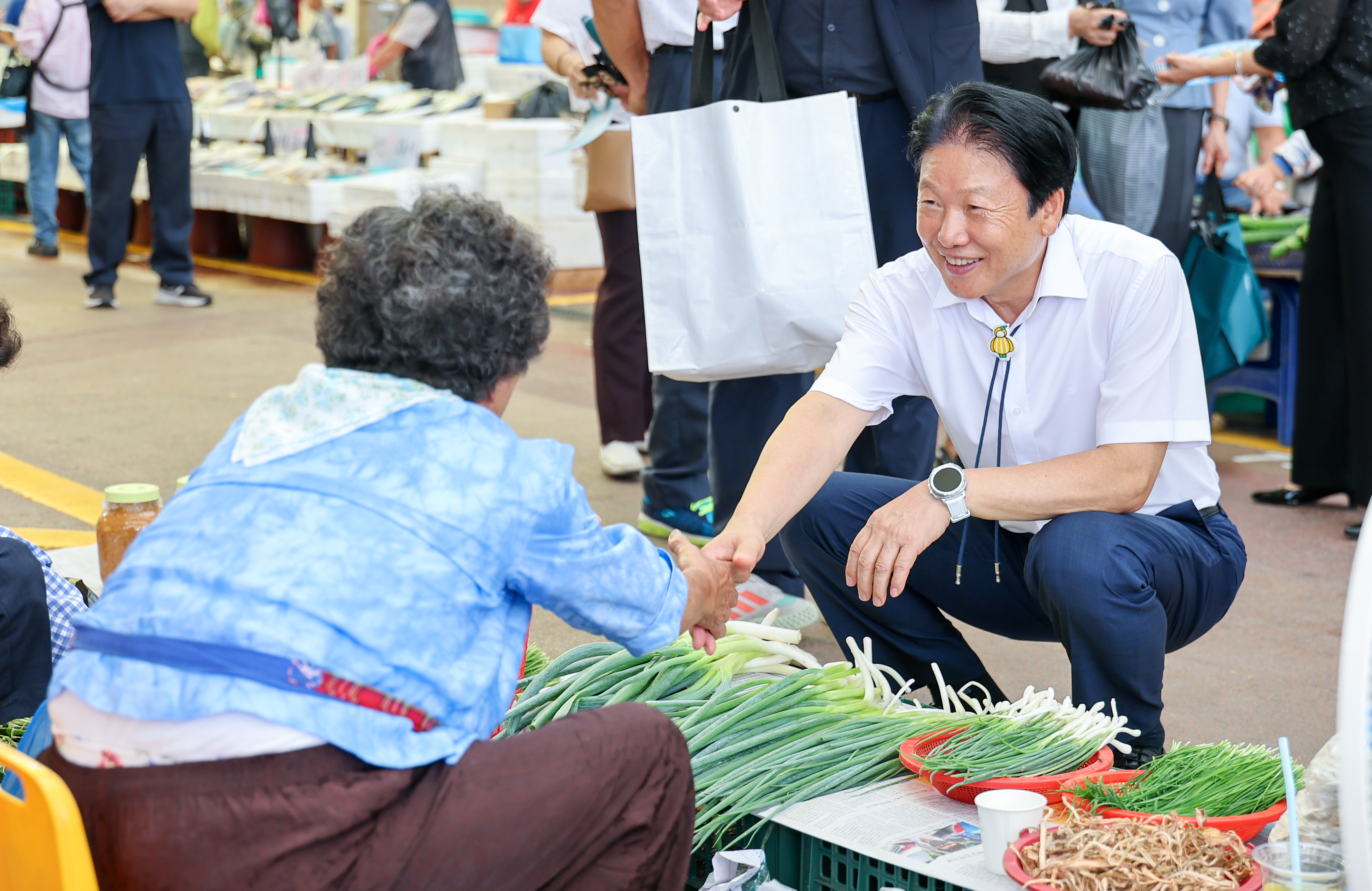 성주군, 추석맞이 전통시장 장보기 행사 및 물가안정 캠페인 개최