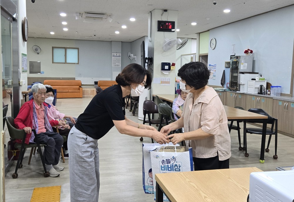 영덕군보건소, 코로나19 대비 감염취약시설 특별 관리