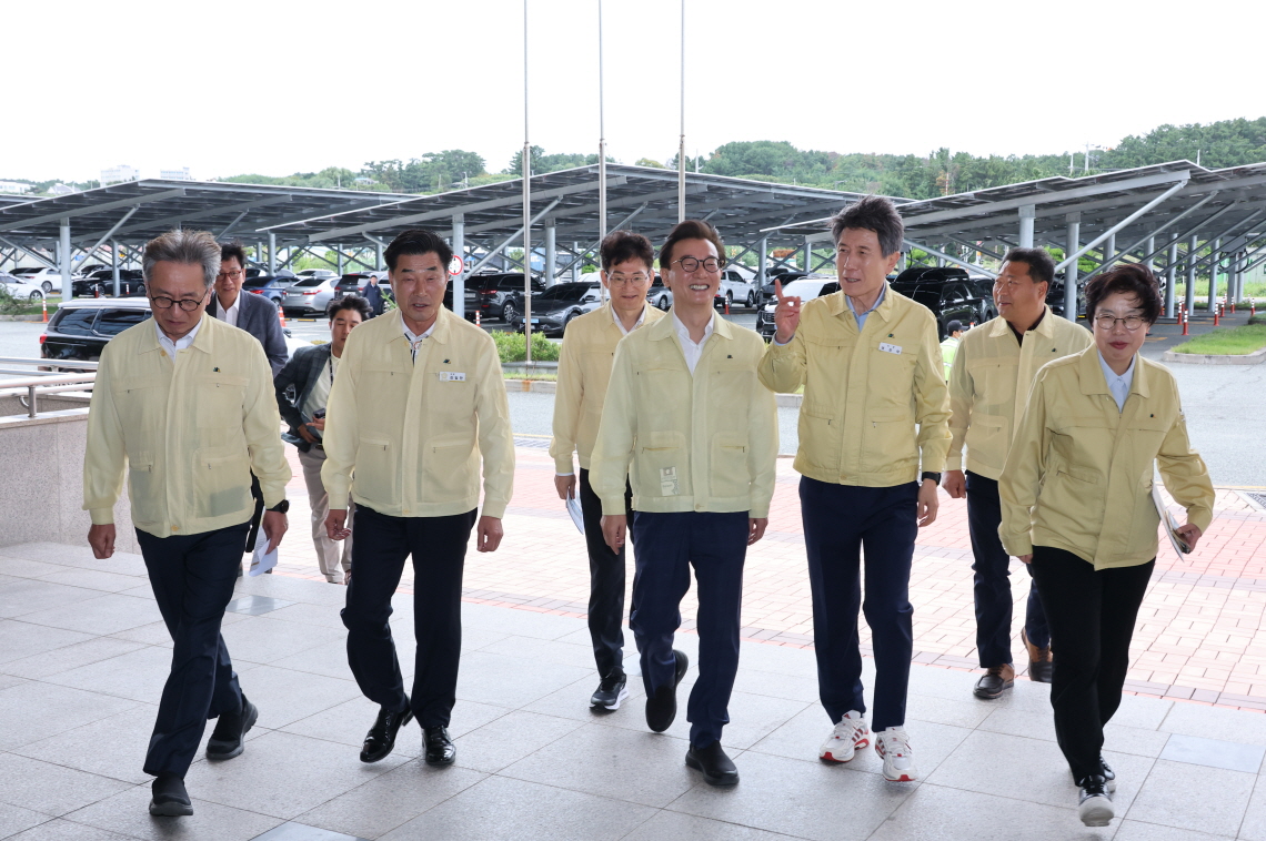 포항시, 해수부와 함께 APEC 숙박크루즈 운영지원 현장점검 나서