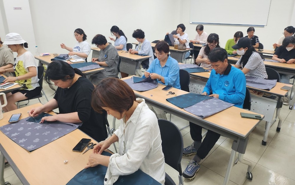 계룡시, 보자기 활용한 ‘농산물소포장’ 과정 성료