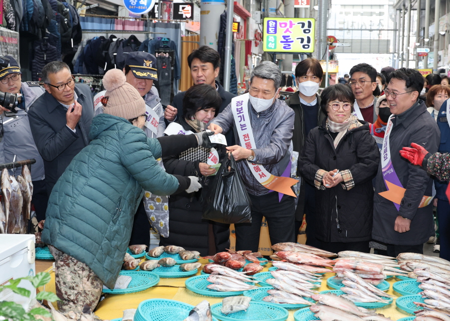 이강덕 포항시장, 추석 명절 앞두고 민생 현장 속으로…시민 소통 강화