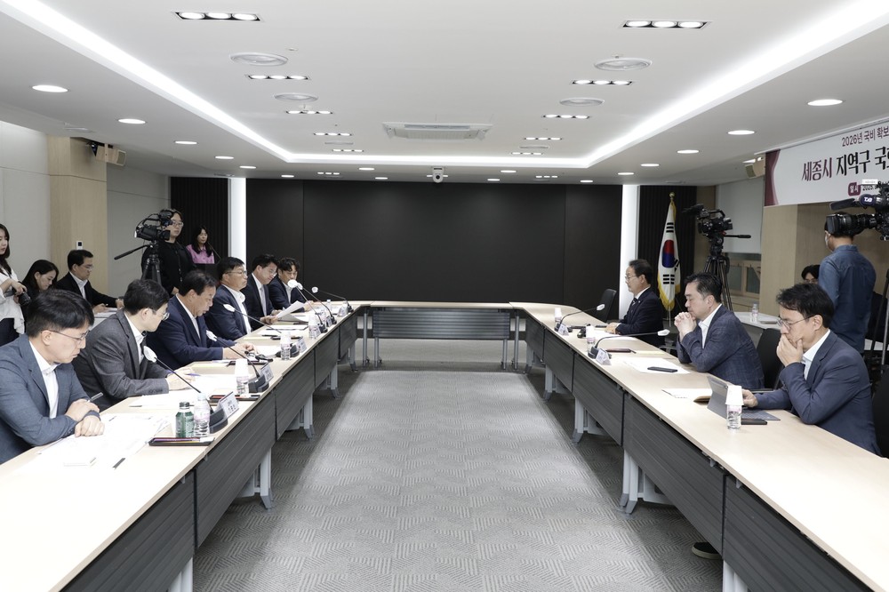 최민호 시장, 지역 국회의원과 국비·현안 논의