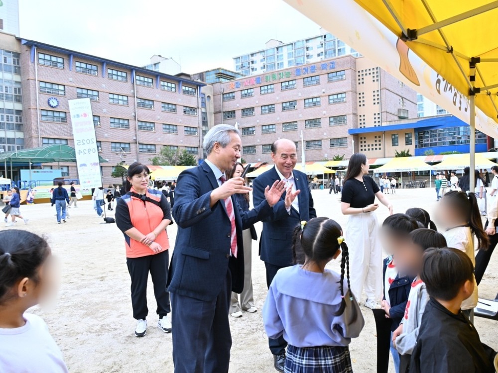동두천시 이담초등학교, I-C.A.R.E. 창의발명부스체험 행사 개최