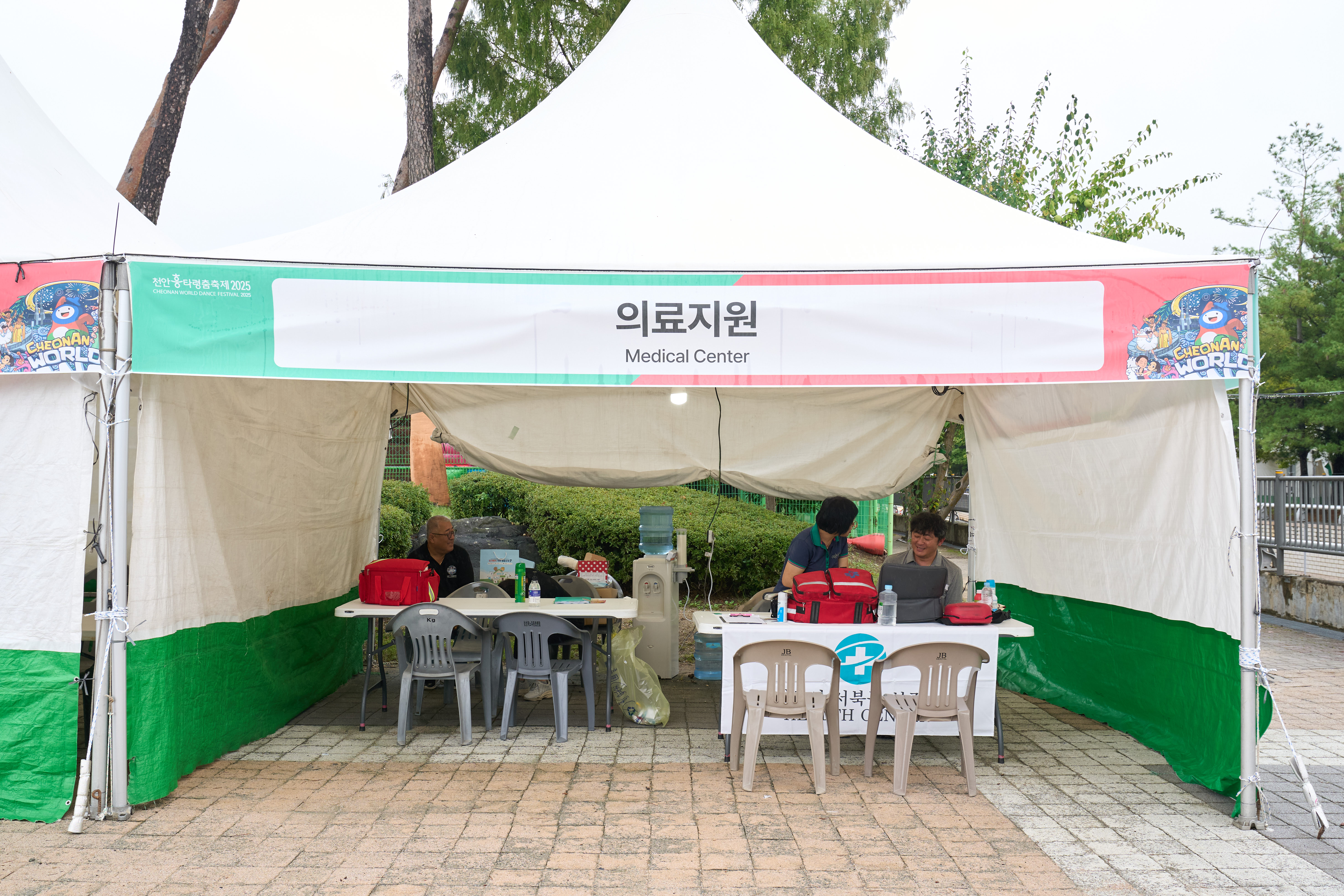 천안흥타령춤축제 2025, 응급조치 빛났다…70대 여성·칠레 참가자 위기 모면