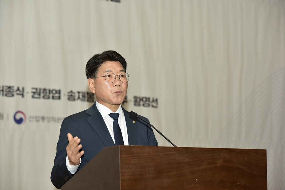 서산·공주에 토종 붕어·다슬기 방류