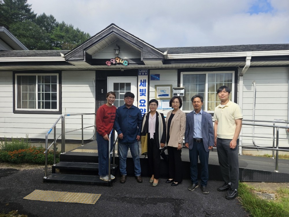 충북도 문화체육관광국, 전통시장 장보기와 복지시설 위문으로 지역사회와 함께하는 명절 준비