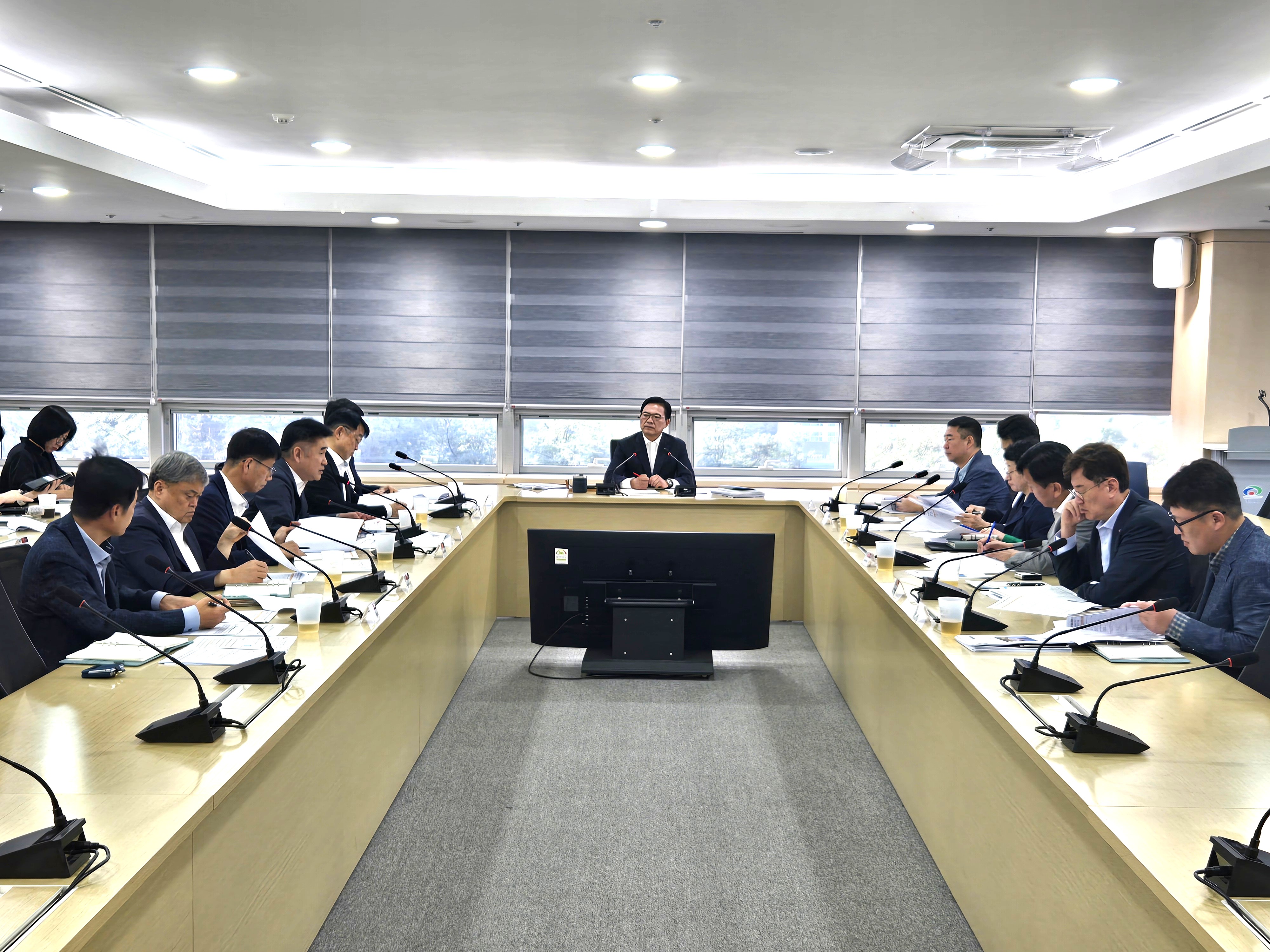 천안시, 국가정보자원관리원 화재에 따른 긴급회의…시민 불편 최소화 총력
