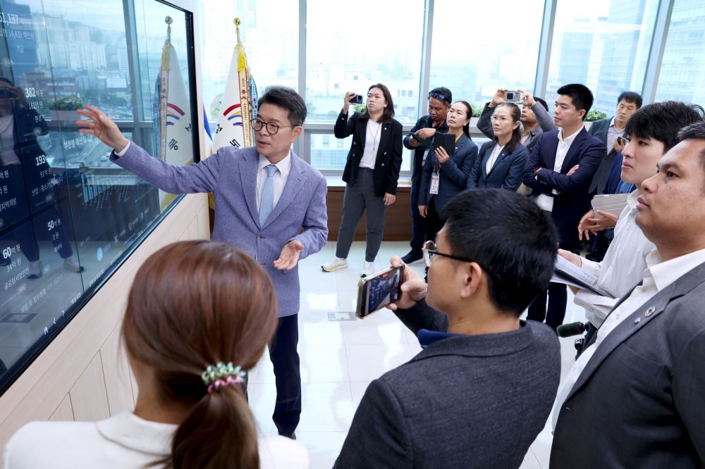 성동구, 국내외 주목받는 ‘성동형 스마트 정책투어’ 활발 운영