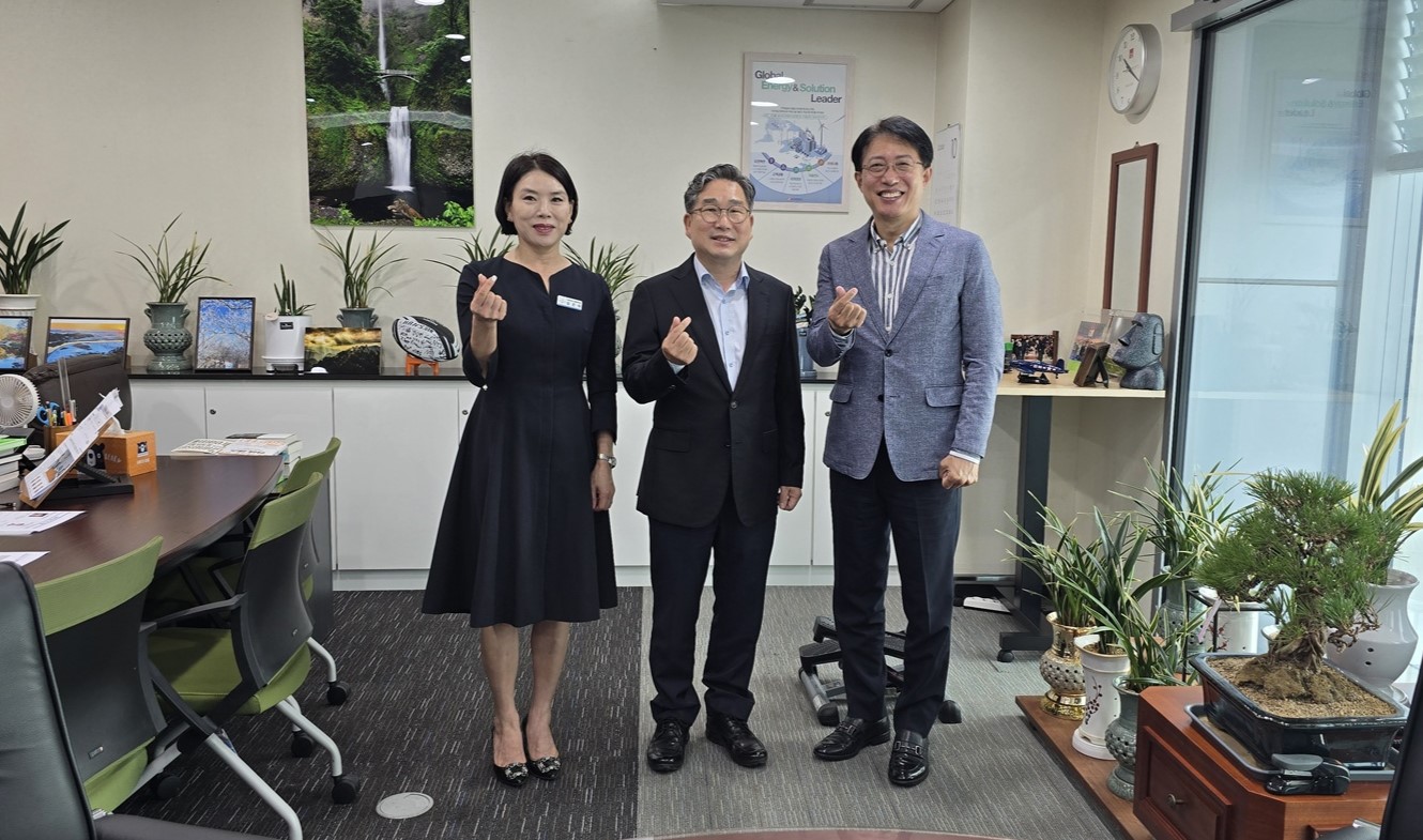 한국전력, 한국문화예술위원회 잇따라 방문