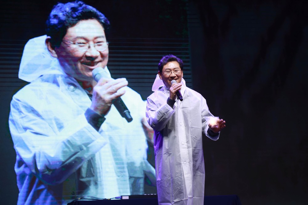 이상일 용인특례시장, 새롭게 단장한 포은아트홀 문화광장서 ‘가을 별빛 콘서트’ 참석