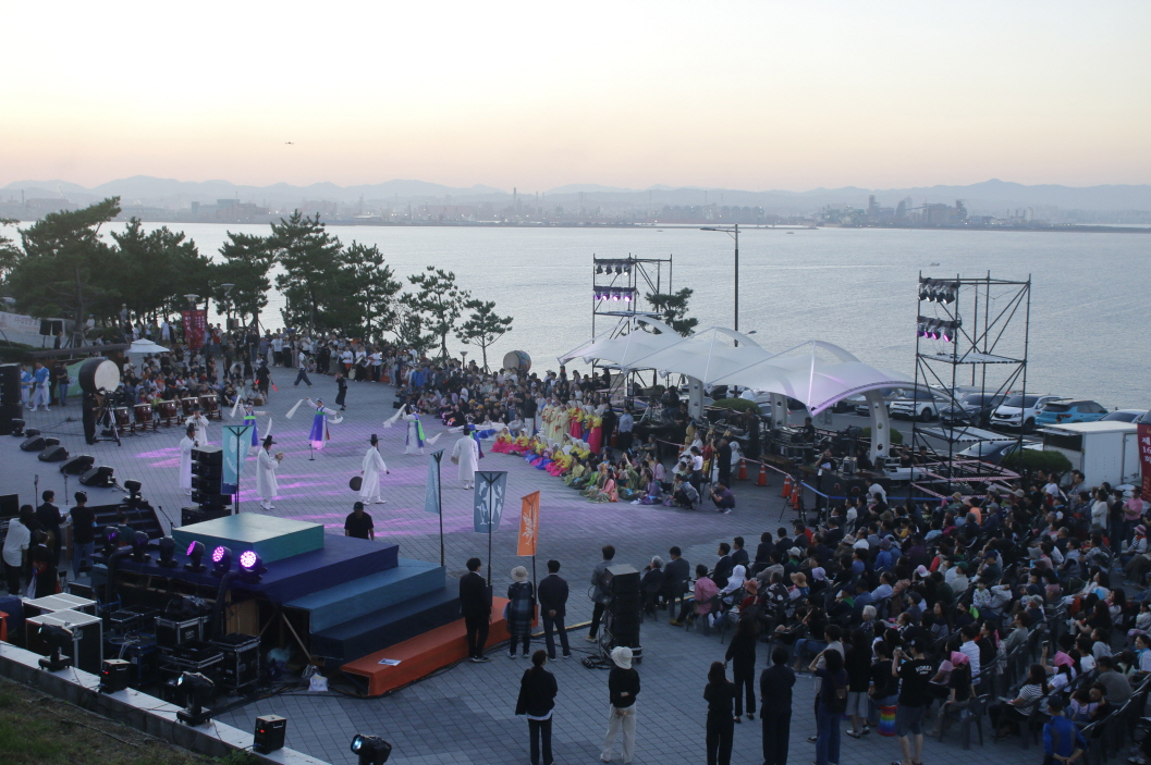 포항문화재단, 제16회 일월문화제 ‘우리는 이곳에서 살며, 놀았다’ 성료