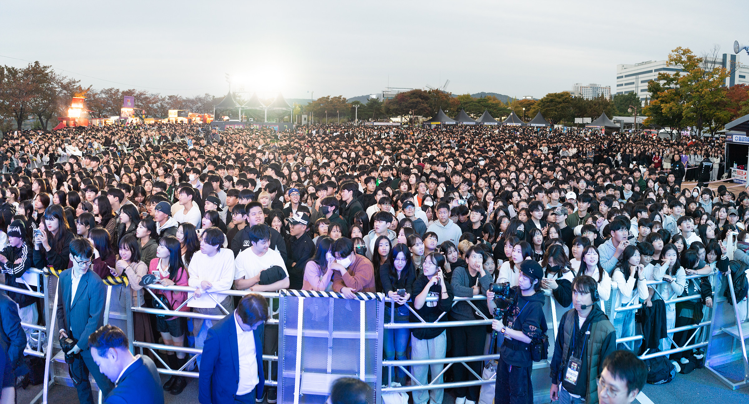 국내 정상급 힙합 아티스트 총출동…도심 속 젊음이 폭발한다