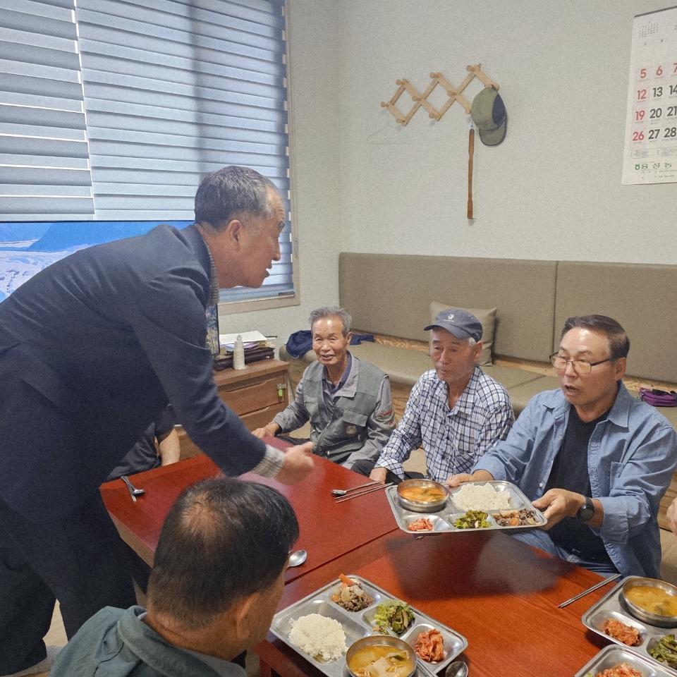경산시노인종합복지관, 용성면 곡란리에 사랑의 밥차 운영