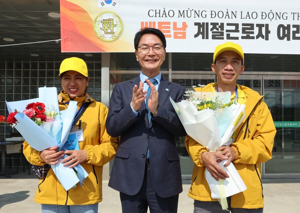 외국인 근로자 3천명 시대, 농촌 인력난 해결의 모범사례