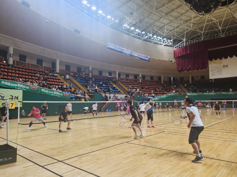 제19회 지리산남악제배 배드민턴대회 성료