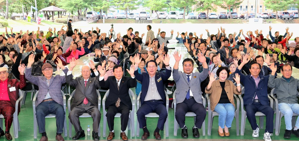 대한노인회 괴산군지회, 노인대학 총동문 한마음행사 성료