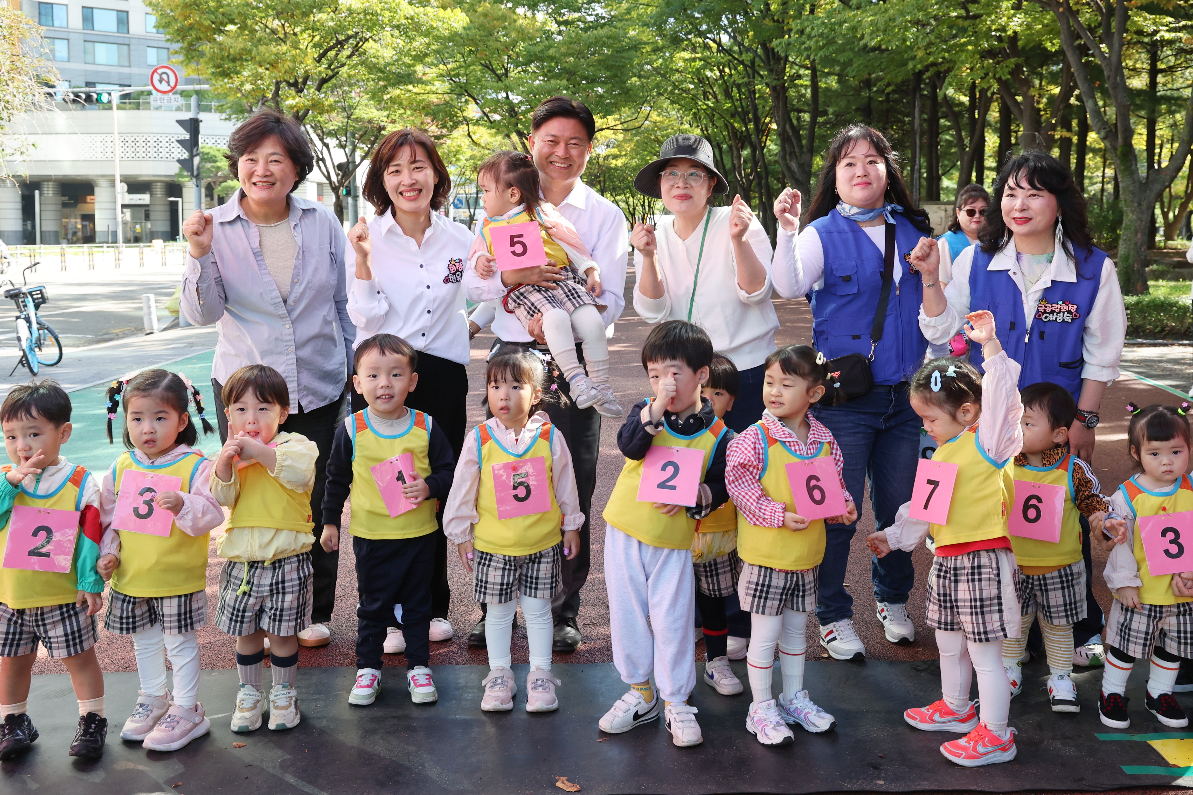 ‘함께 달리며 사랑을 나눠요!’ 제24회 부천시 꼬마마라톤 대회 성료