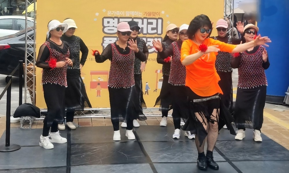 평택시 신평동, 주민참여예산으로 ‘명동거리 플리마켓’ 성황리 개최