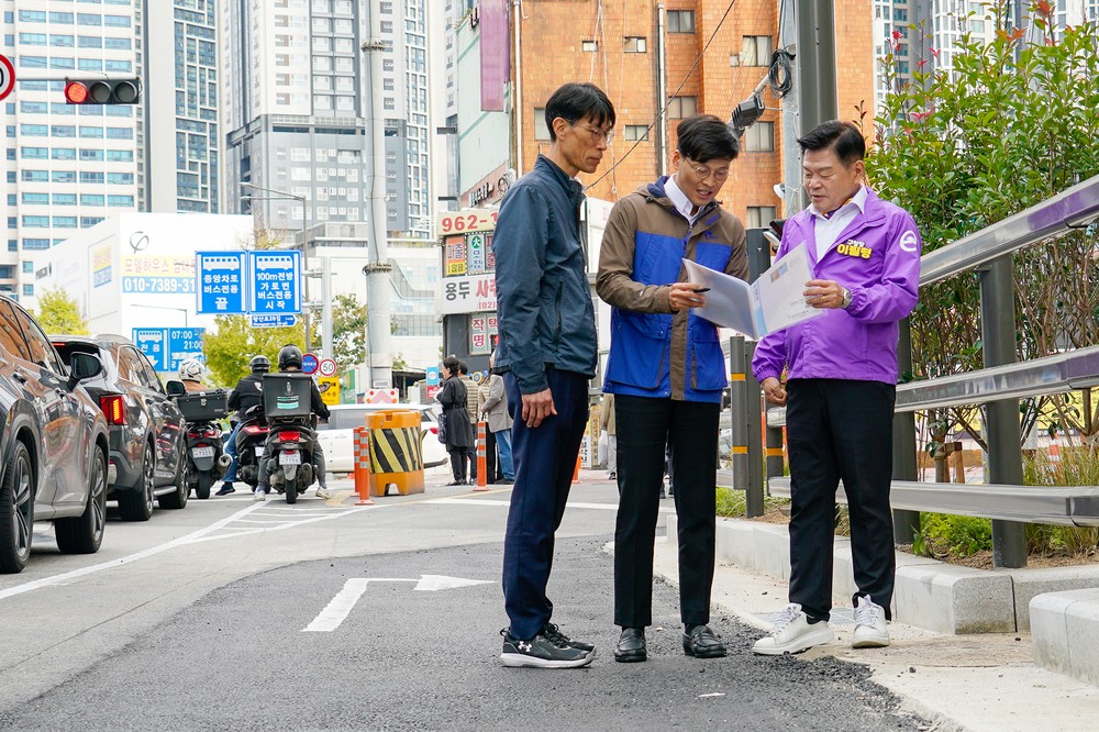 동대문구, 경동시장사거리 불법 노점 철거 후 차로 확장
