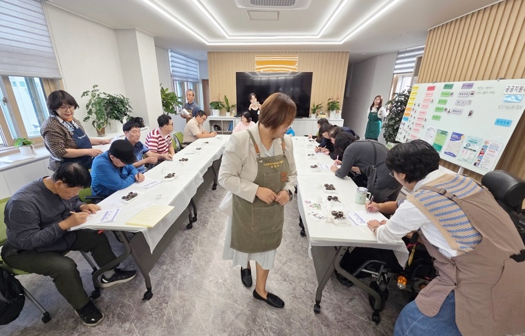 “식물 돌보며 되찾는 안정”…정읍시보건소, 치유농업 프로그램 ‘호응’