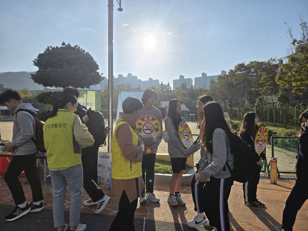 서구, 흡연예방 등굣길 캠페인 실시