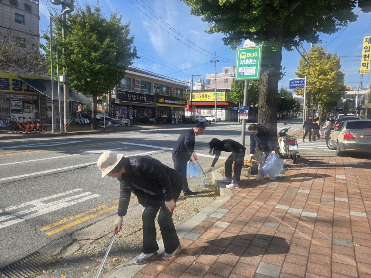 아산시 온양1동, 민·관 합동 ‘깨끗한 아산 만들기’ 대청소 추진