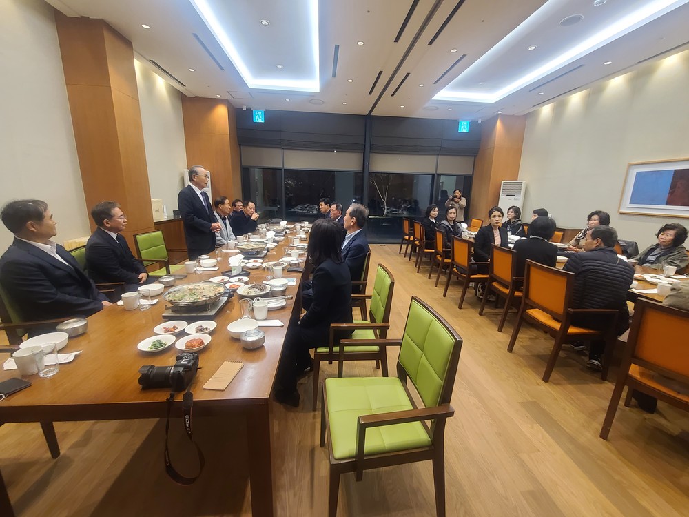 고향 향기 담은 샷! 군위군 전국 향우인 골프 친선대회 개최
