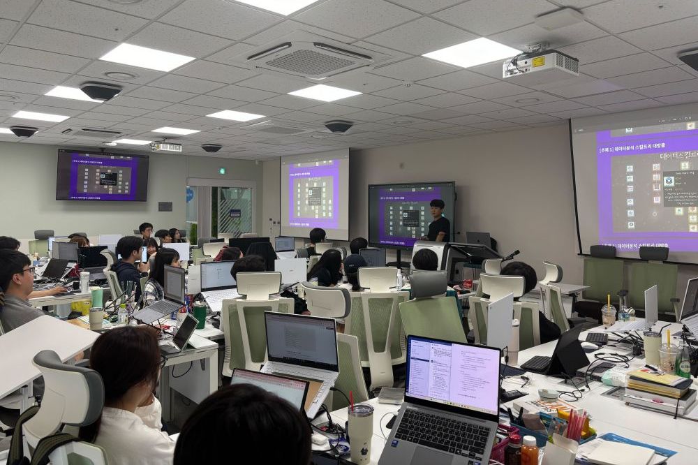 청년취업사관학교 24호 '구로캠퍼스' 개관…AI 인재양성 서울 전역 확산!