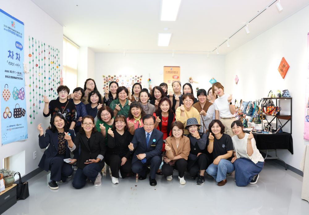 완주군 생활예술인들의 창작열, 전시로 꽃 피다