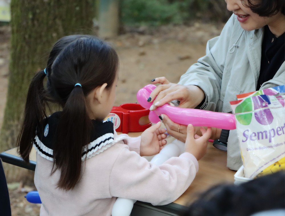 미래세대 위한 풍선아트 체험, 웃음꽃 활짝