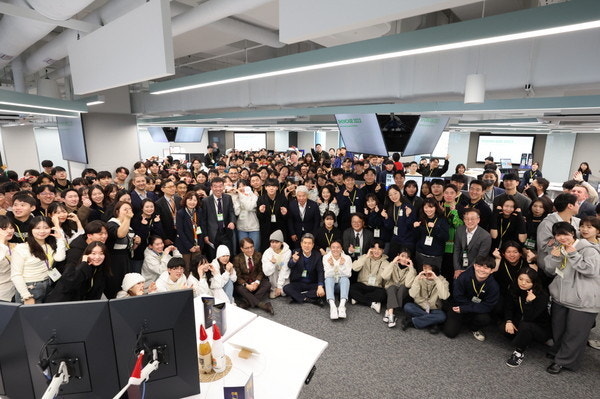 포항시, 2030년까지 AI 인재 10만 명 양성… 대한민국 AI 중심도시로 도약